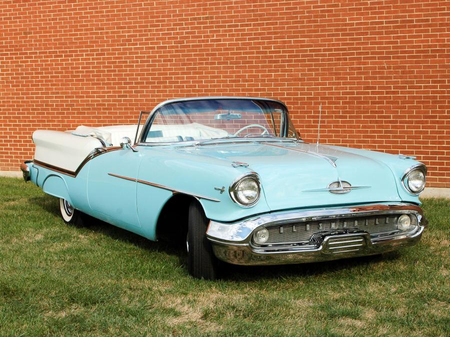 Oldsmobile Super 88 Convertible 1957 года  (фото 26 из 28)